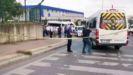 Kocaeli'de işçileri taşıyan servis minibüsüne silahlı saldırı: 4 yaralı
