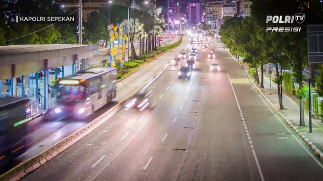 Kapolri Sepekan : Panglima TNI dan Kapolri Meninjau Vaksinasi Covid-19 (1/3)