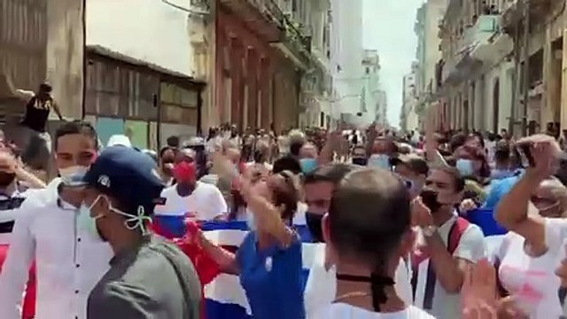 Demonstrators in Havana protest shortages, rising prices