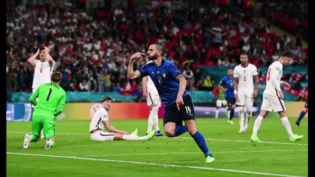 UK PM condemns racist abuse of England soccer team