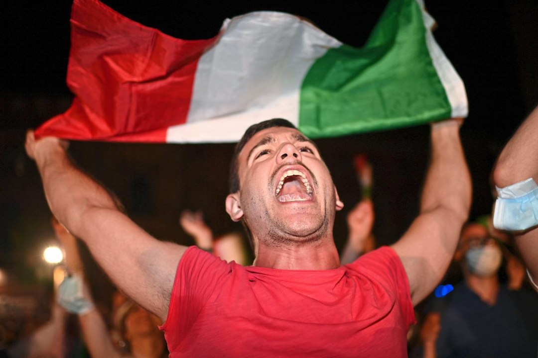 Italienische Fans bejubeln EM-Titel