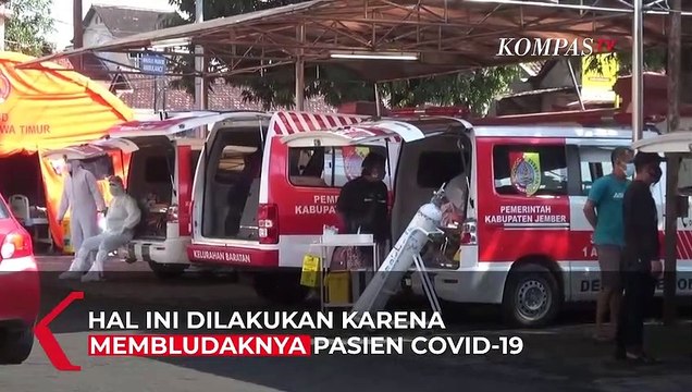 RS Penuh, Pasien Covid-19 Dirawat di Mobil Ambulans
