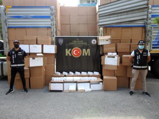 Uşak'ta 6 milyon 300 bin adet kaçak makaron ele geçirildi