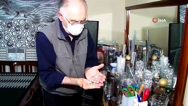 Hurdaya gidecek malzemeler tablolarda hayat buluyor