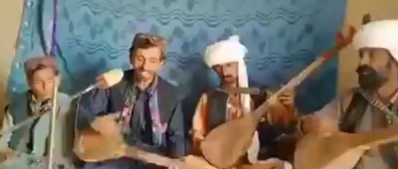 বালোচ গায়ক ওহাব আলি বুগাটির গলায় 'তেরে মিট্টি' গান শুনে মুগ্ধ নেটাগরিকরা | Oneindia bengali