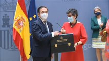 Arantxa González Laya entrega la cartera de Exteriores a José Manuel Albares