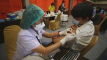 Tailandia aprueba una tercera dosis de la vacuna contra covid-19 para los sanitarios
