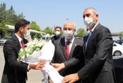 Son dakika haberi... Bakan Gül'den İzmir Valiliği ve AK Parti İzmir ziyareti