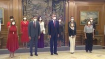 Los nuevos ministros de Sánchez prometen su cargo