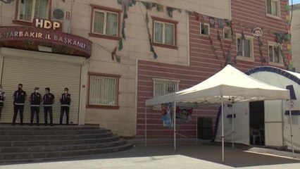 Diyarbakır annelerinden evlatlarına "teslim ol" çağrısı