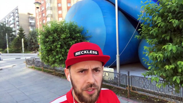 Shopping Mall in Siberia❄️. 75°F. Huge Inflatable Slide. Royyal Park. Sightseeing in Novosibirsk. 063021_3371