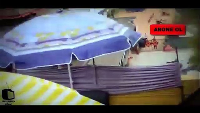 Deprem anı Türkiyeli Turistin kamerasından böyle görüntülendi