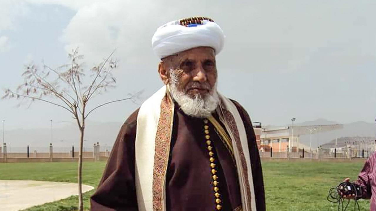وفاة القاضي محمد بن إسماعيل العمراني أكبر وأشهر علماء اليمن ومفتي الديار اليمنية