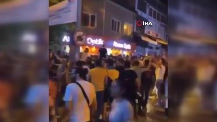 Kadıköy'de kilise duvarında dans eden 3 şüpheli gözaltına alındı