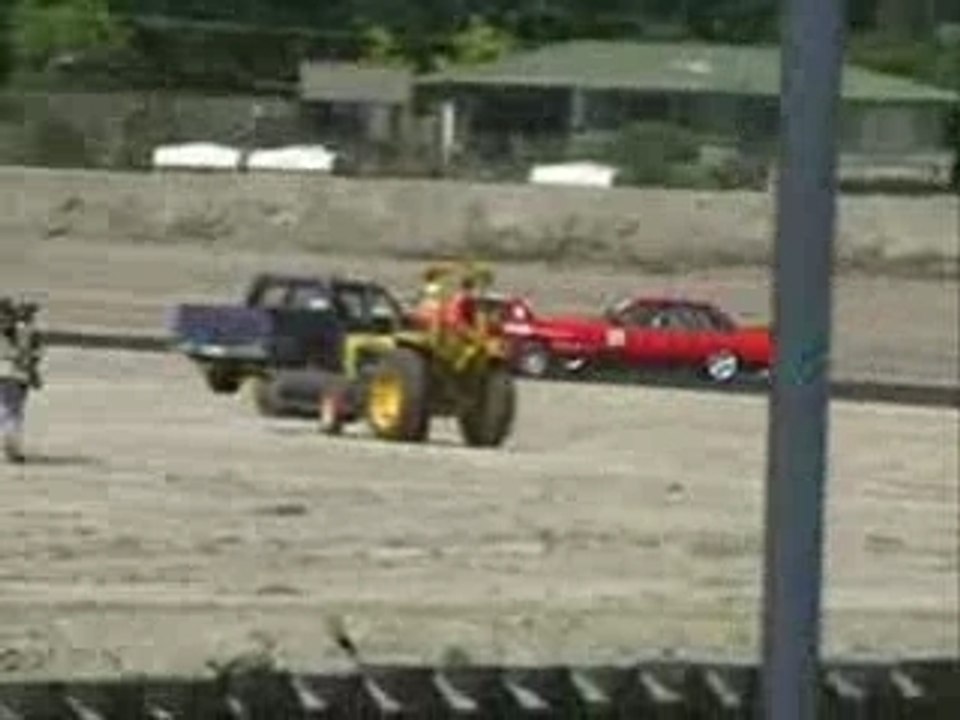 Ford Boss Mustang versus XAGT Falcon