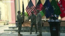 قائد القوات الأمريكية يسلم مهامه إيذانا بالانسحاب الكامل من أفغانستان