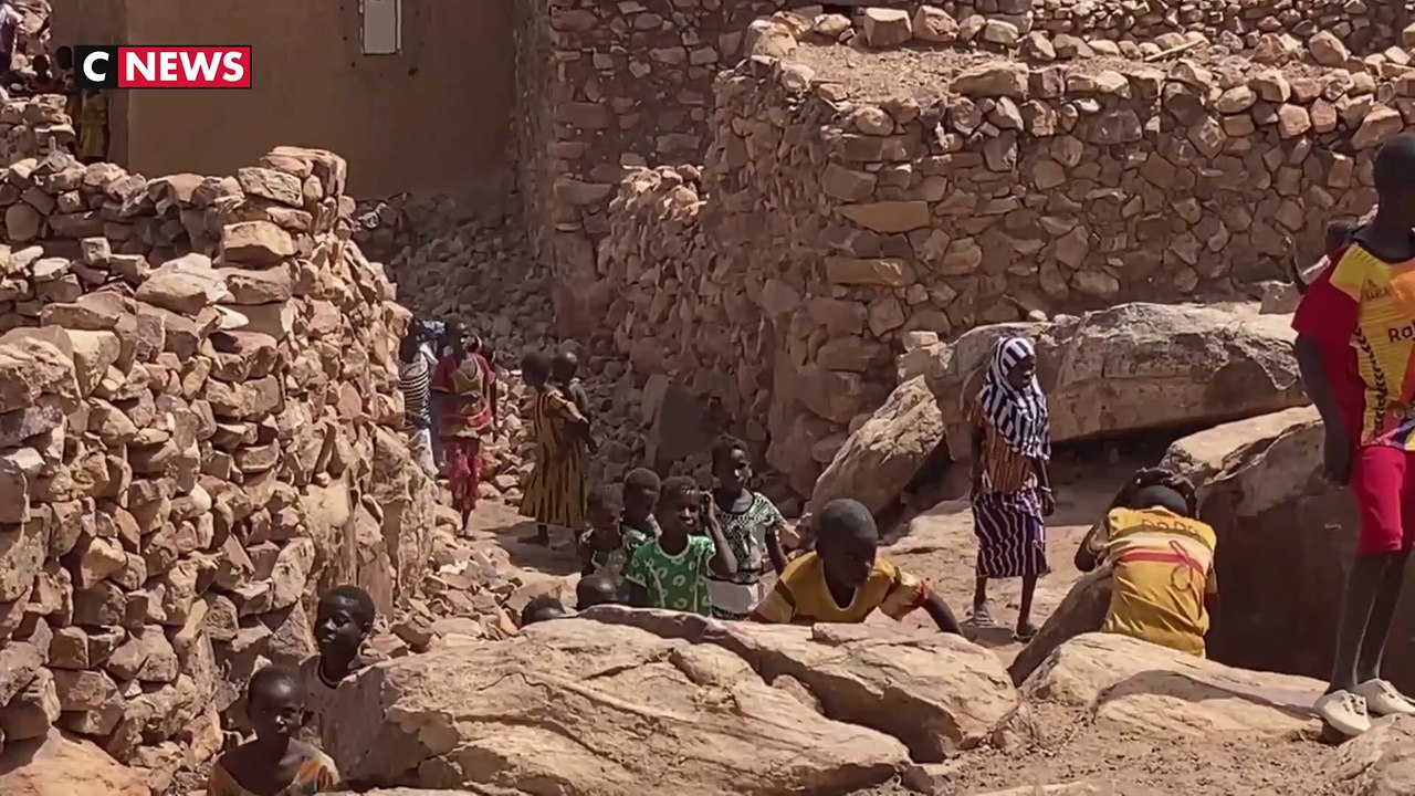 Mali : les villages perdus des montagnes d'Hombori Tondo