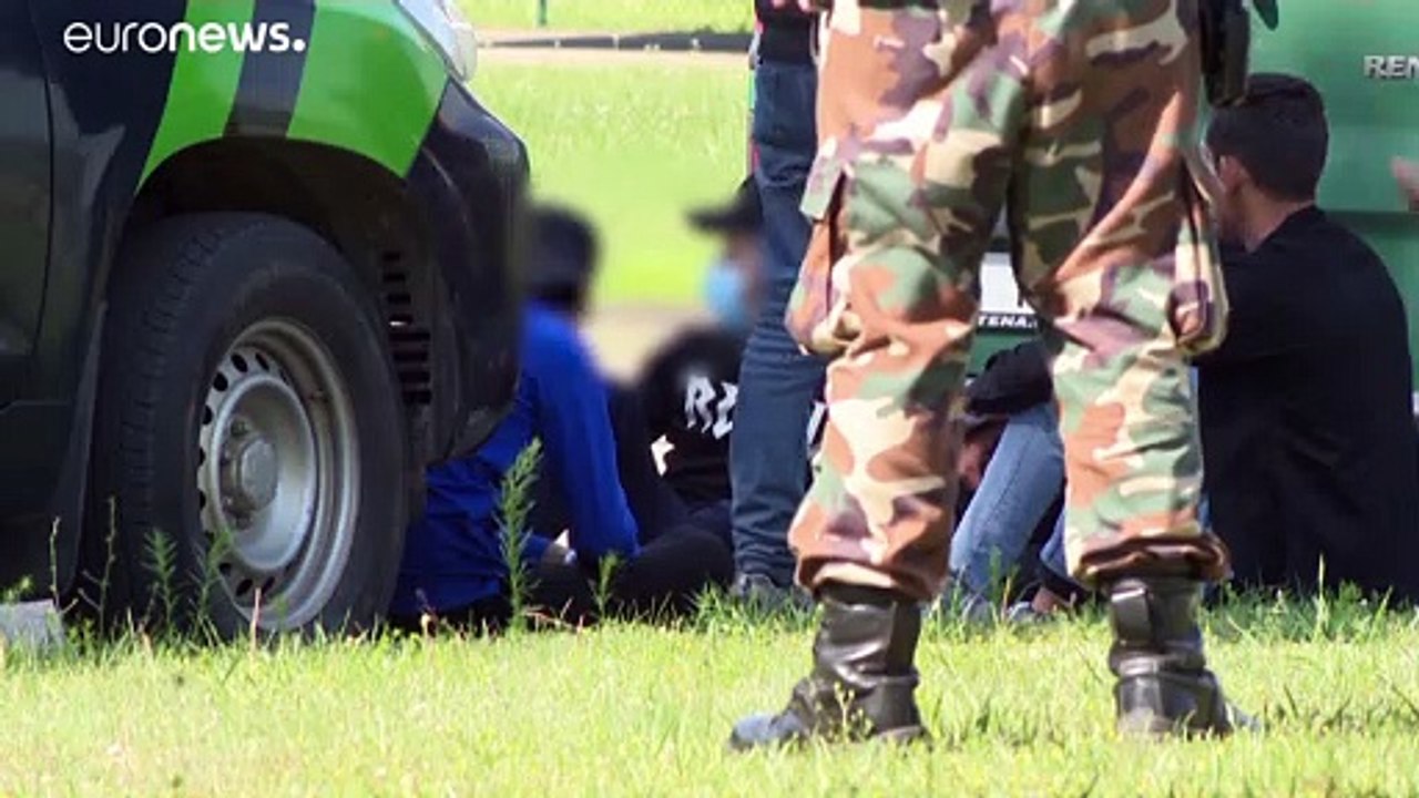 Egyetlen hét alatt ezer illegális menekülő lépte át a belarusz-litván határt