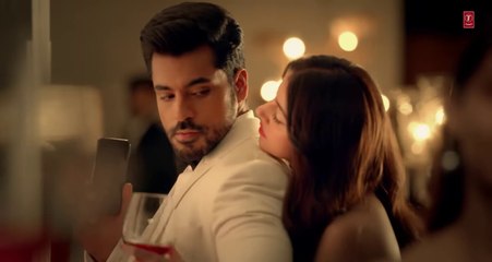 Besharam Bewaffa Song- Divya K, Gautam G, Siddarth G - B Praak, Jaani -Radhika, Vinay- Bhushan Kumar