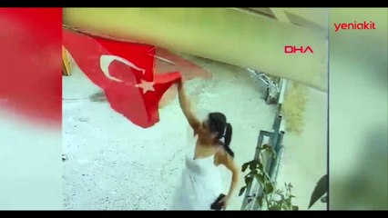 Şanlı Türk bayrağımıza bir alçak saldırı daha! Görüntüdeki kadın aranıyor
