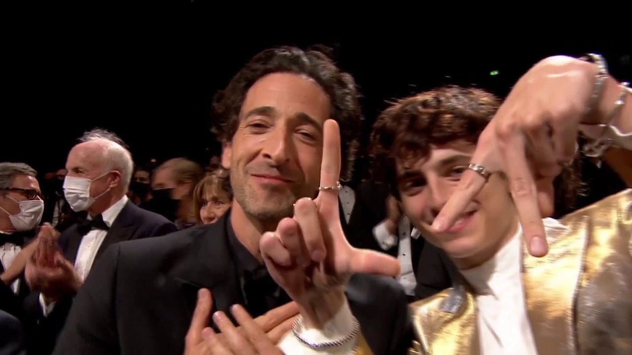 Gros succès à la fin de la projection du film The French Dispatch  #Cannes2021