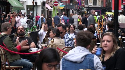 Υποχρεωτικοί εμβολιασμοί σε Γαλλία και Ελλάδα