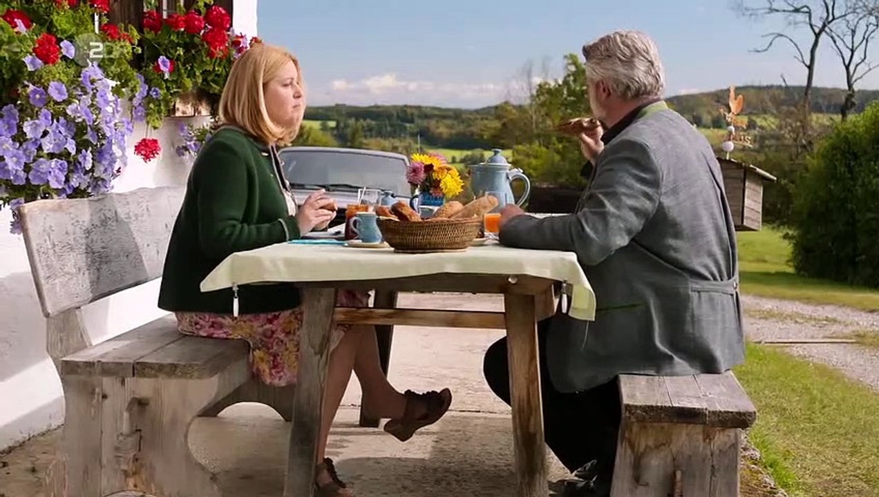 Die Rosenheim-Cops (482) Staffel 20 Folge 26 - Der Tod ist kein Veganer