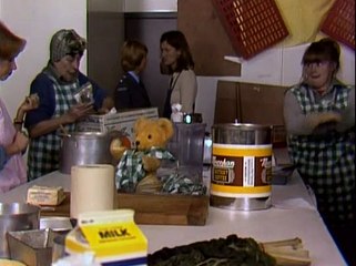 Prisoner Cell Block H Ep035 (2)