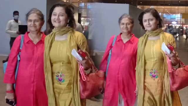 Rashami Desai मम्मी संग Mumbai Airport पर हुईं स्पॉट, मीडिया संग की ऐसे बात | FilmiBeat