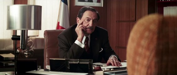 Extrait du Film OSS 117 Alerte Rouge En Afrique Noire - Hubert que savez vous de l'Afrique?