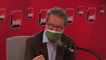 Vaccination obligatoire pour les soignants : "Ça fait partie de la panoplie professionnelle" (Martin Hirsch)