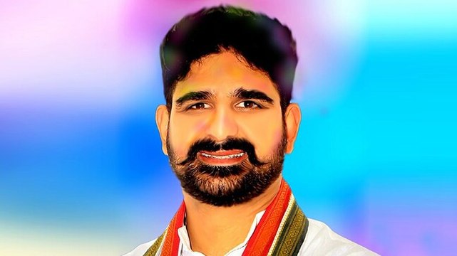 Sacked Telangana Congress secy Kaushik Reddy accuses state unit prez of corruption