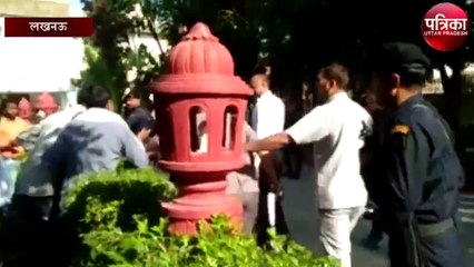 मुझे यूपी पुलिस और एटीएस पर भरोसा नहीं - अखिलेश यादव