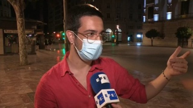 La quinta ola reactiva las restricciones más duras