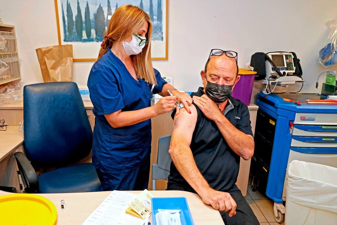 Israel: Risikogruppen bekommen schon dritte Impfdosis