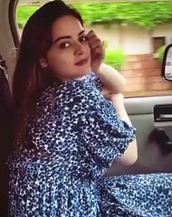 Minal Khan Posted A Video While Dancing In Car