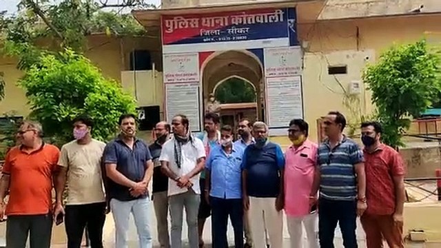दो किलो सोना व 14 लाख रुपए लेकर फरार हुआ कारीगर, पुलिस थाना पहुंचे व्यापारी