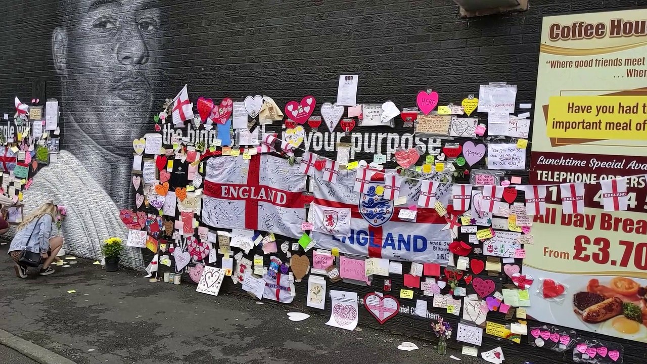 Euro 2020 - People are continuing to leave mess...