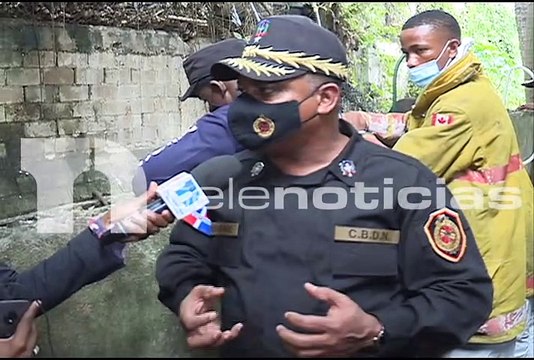 #Telenoticias / Continúan labores de búsqueda del cuerpo de menor que cayó en una cañada / 13 de julio 2021
