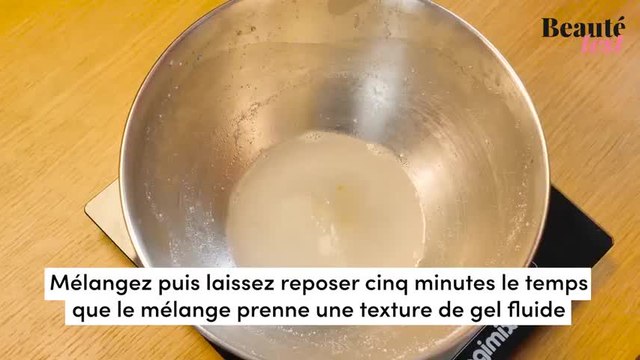 Créer votre propre lait corporel pailleté pour un Noël étincelant