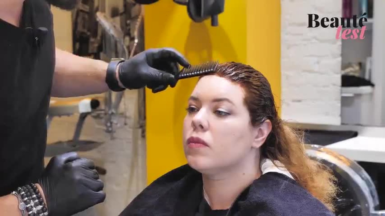 Tuto - Comment sublimer des cheveux bouclés avec la coloration  - Beauté Test
