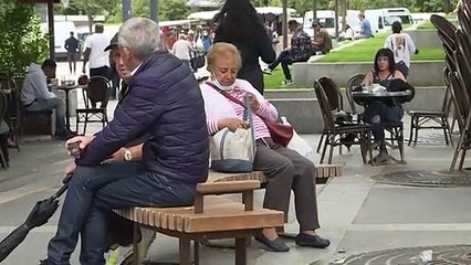 باريس تسعى لتعزيز مشاركة النساء في الحيّز العام