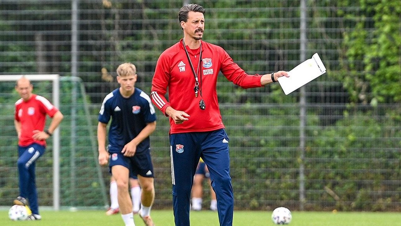 Die PK im Video: So will Wagner Unterhaching helfen