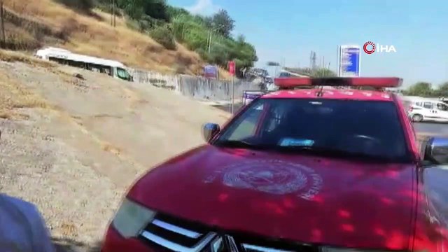 Aşırı sürat felaket getirdi, taklalar atarak varyanttan inen araç hurdaya döndü