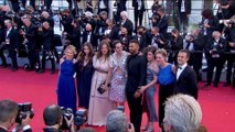 La montée des marches de l'équipe du film 'Mi Iubita, Mon Amour' - Cannes 2021