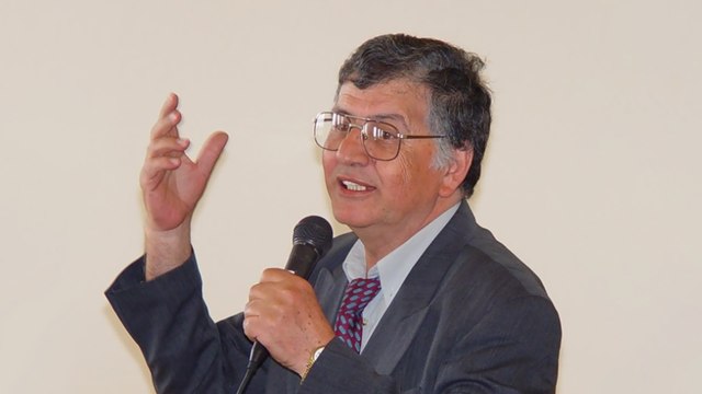 تأملات- سميح القاسم: لن أساوم.. سأقاوم