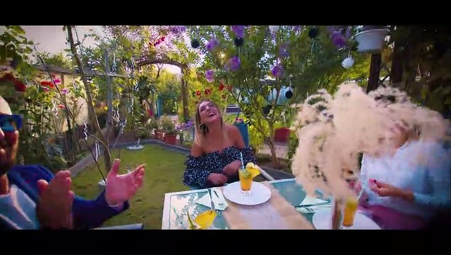 Leyla Soysüren - Karşı Bağda Sıra Bademler