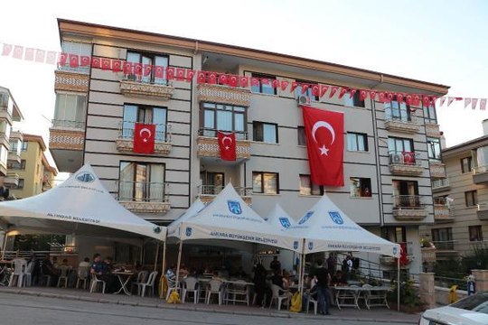 HAKKARİ EMNİYET MÜDÜR YARDIMCISI CEVHER, POLİS MEMURUNUN SALDIRISINDA ŞEHİT OLDU