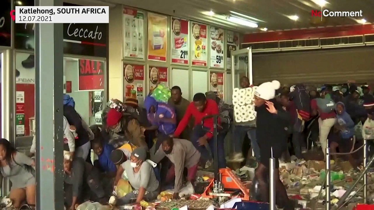 Proteste und Plünderungen: Chaos in Südafrika wegen Zuma-Inhaftierung