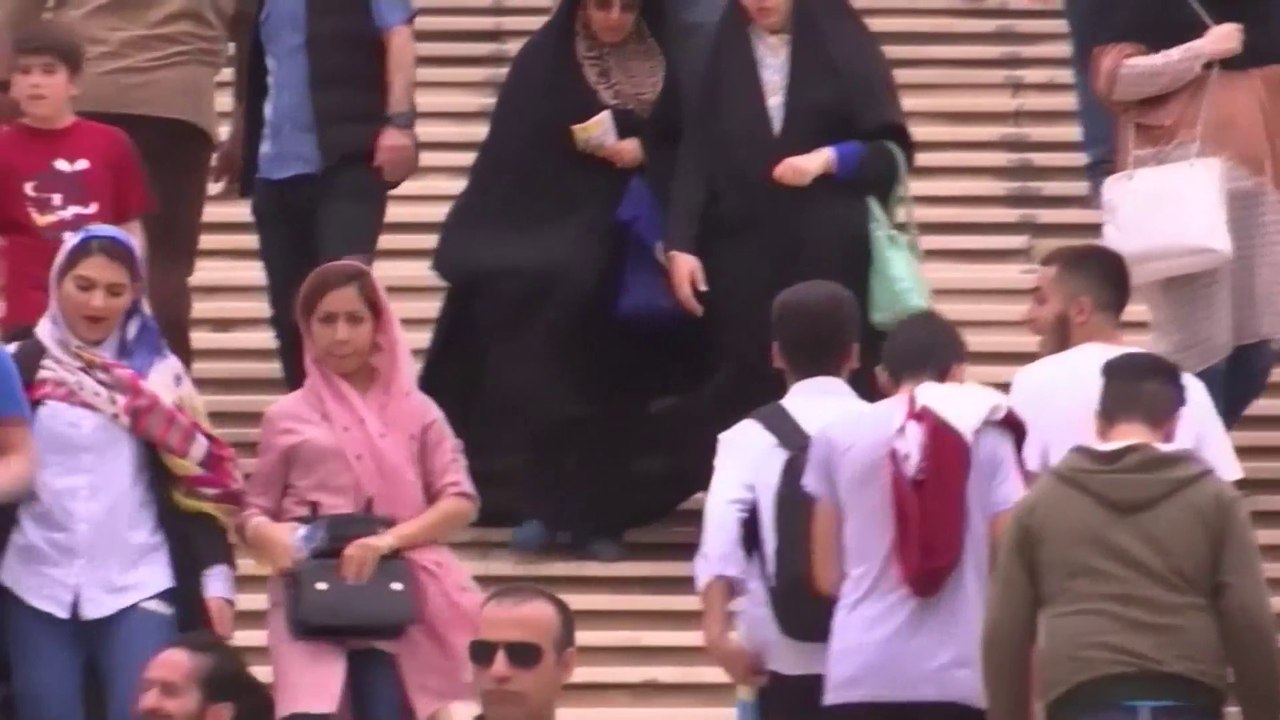 إيران تعلن عن مفاوضات لتبادل السجناء مع أميركا